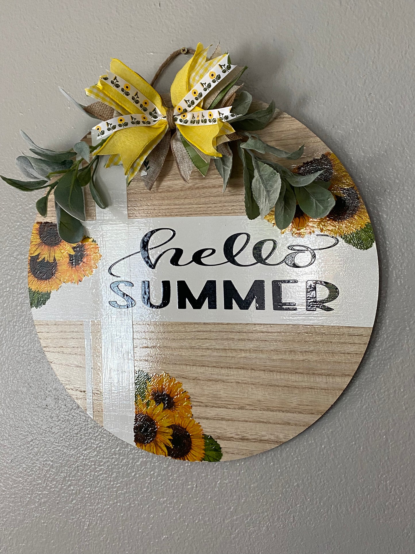 Hello Summer Door Wreath