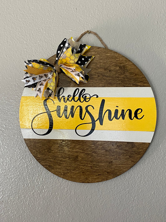 Hello Sunshine Door Wreath